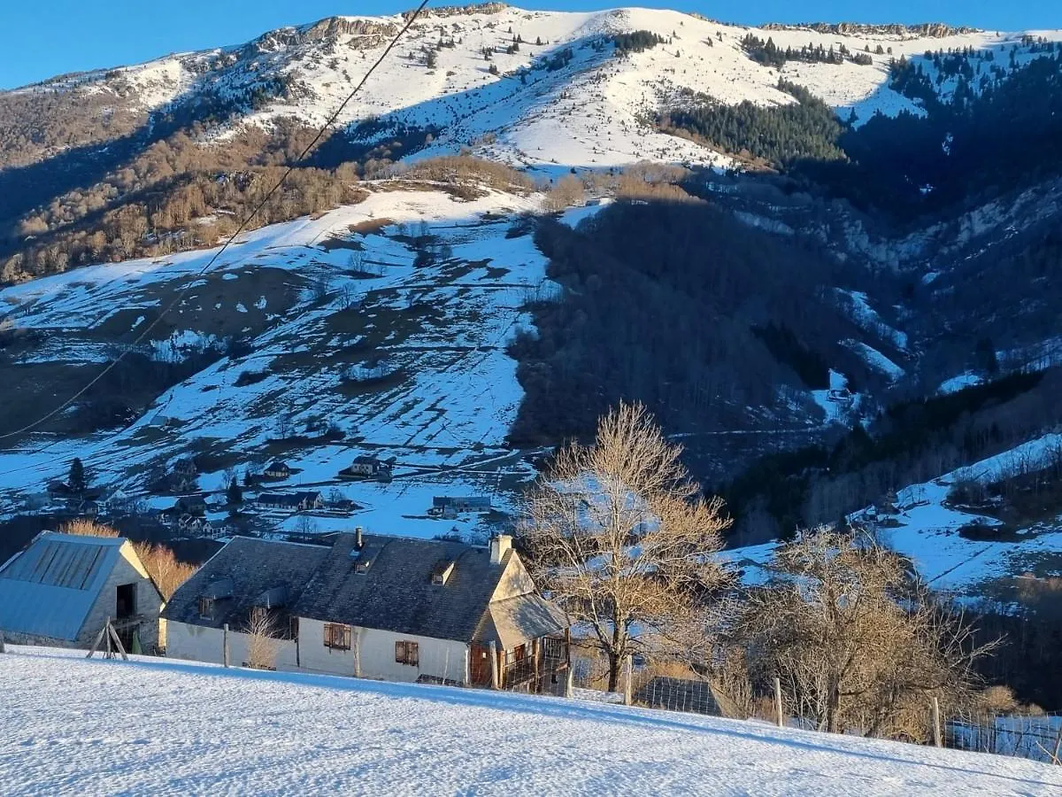 Сasa de vacaciones La Grange De Pradille